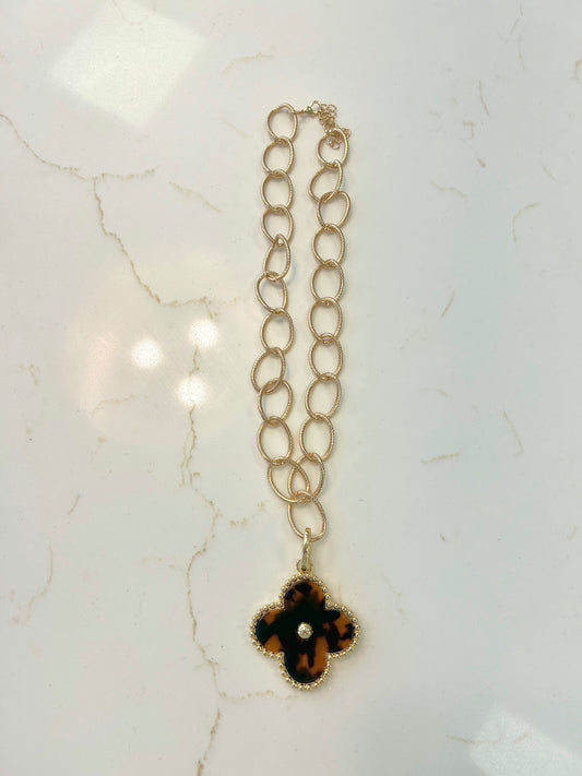 Tortoise Clover Chain Necklace