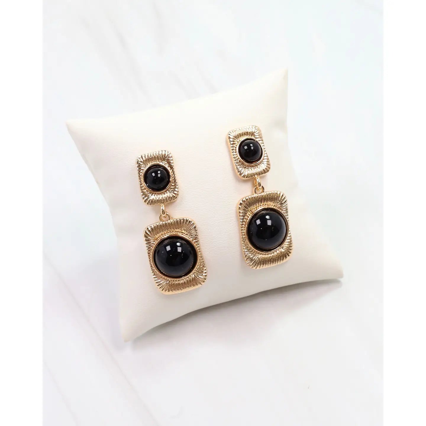 Black Giovonnie Pearl Drop Earring