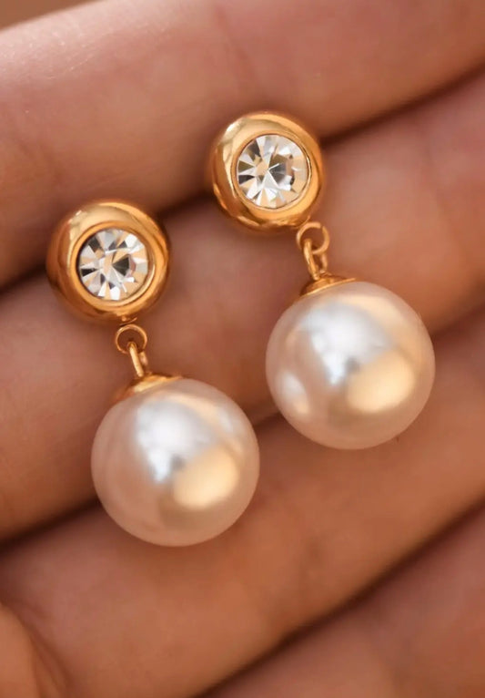 Diamond Pearl Drop Earring