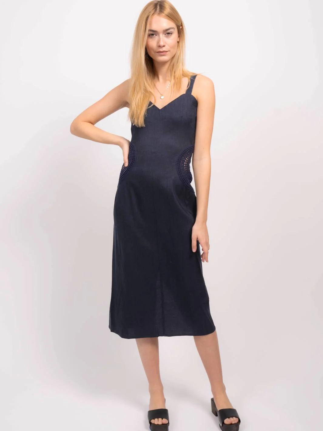 Final Sale Crochet Linen Dress in Navy Large Final Sale Crochet Linen Dress in Navy Large