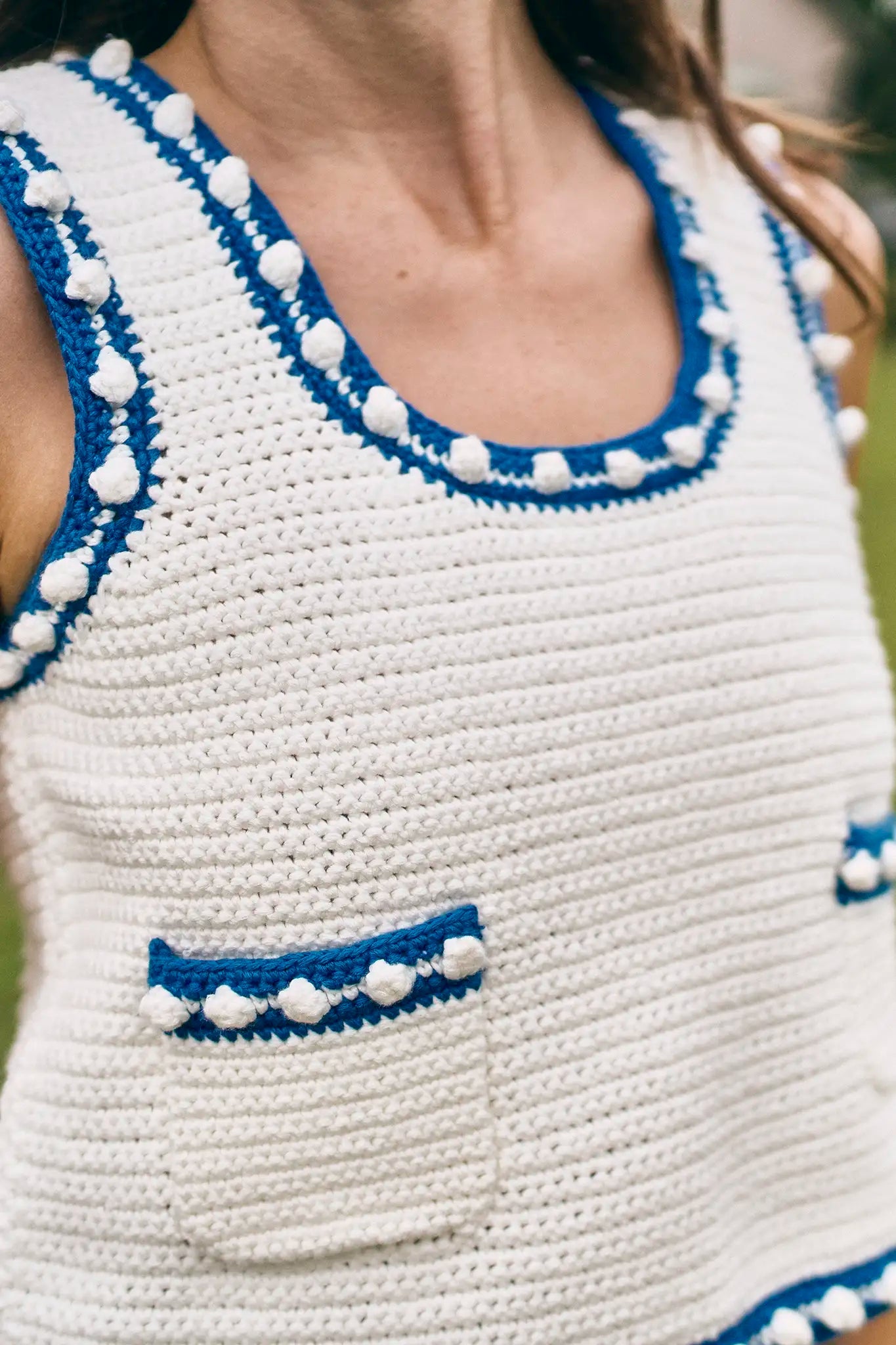 Clover Sweater Tank in White Blue