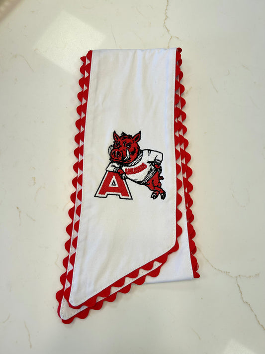 Hog Ric Rac Wreath Sash