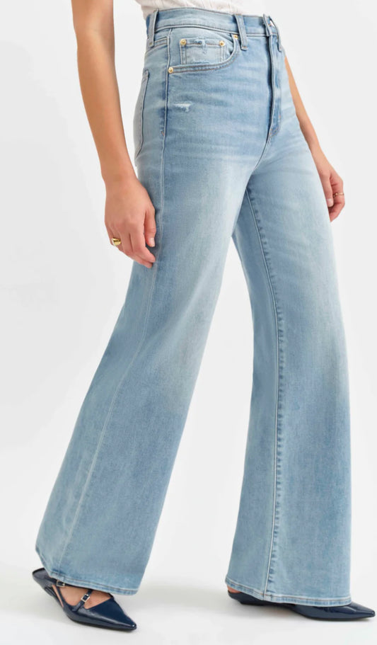 FAR OUT HIGH RISE WIDE LEG IN BLOOMING VINTAGE