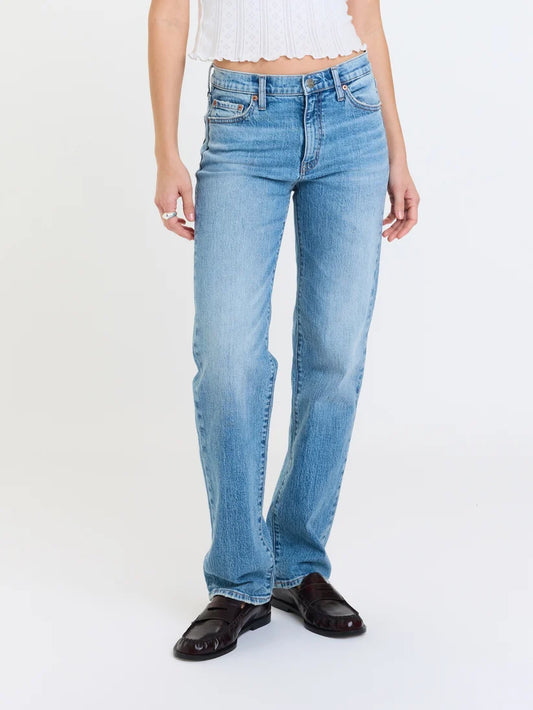 Rebel Mid Rise Slim Straight in Repeat