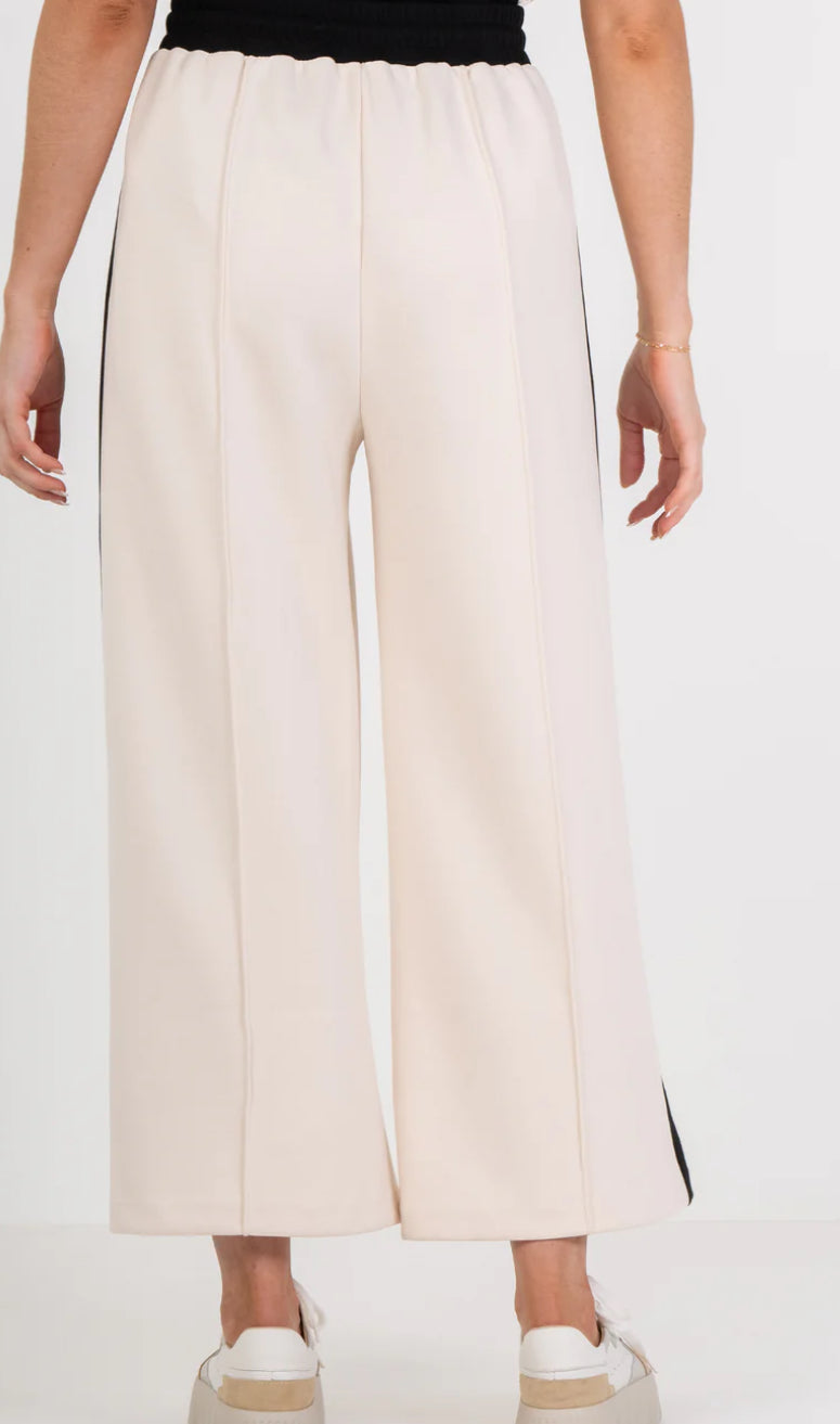 Teddy Crop Pant in Black Sand