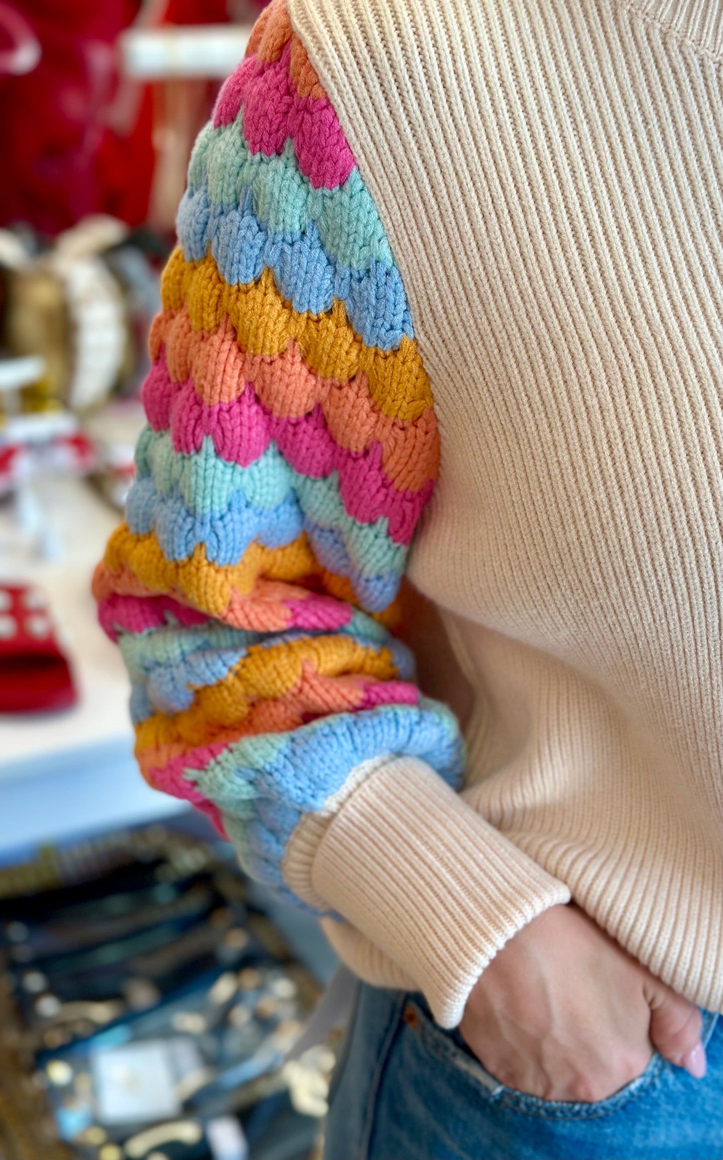 Ribbed Knit Pattern Sleeve Sweater in Cream