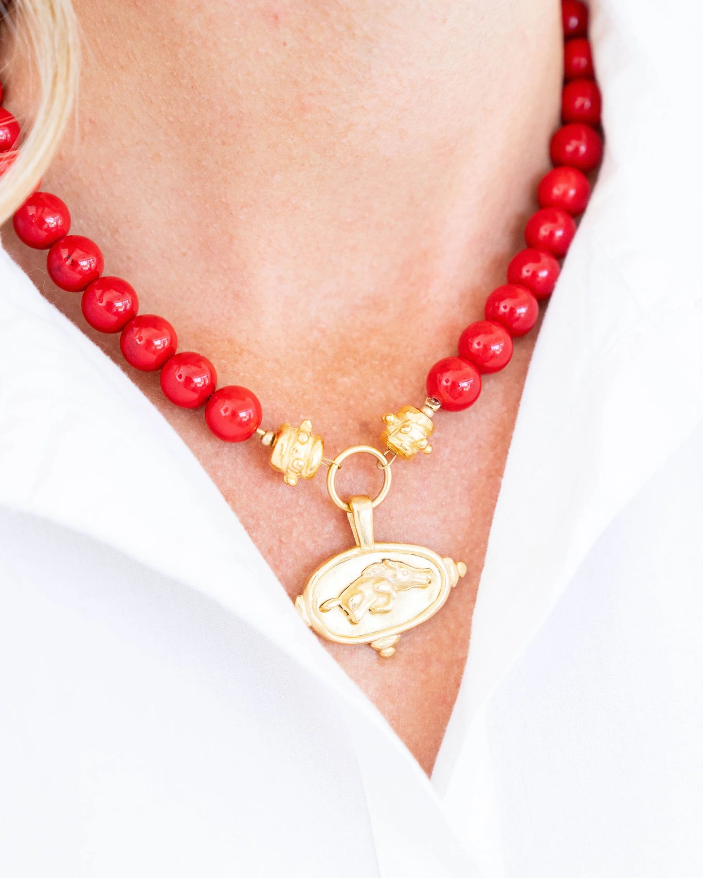 Wild Boar Intaglio Red Necklace
