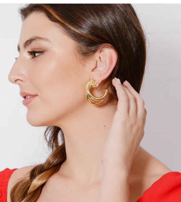 FINAL SALE Hazel Hoops in Shiny Gold
