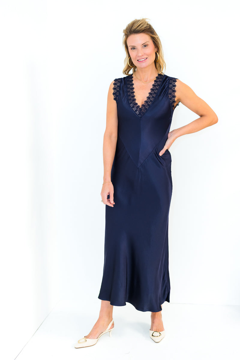 FINAL SALE Hailey Dress in Navy