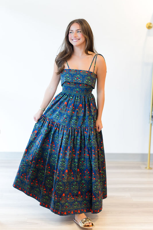 Final Sale-Dolly Dress in Midnight Garden