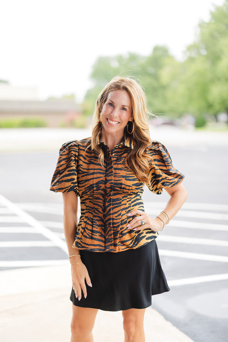 Britt Top in Tiger Jacquard