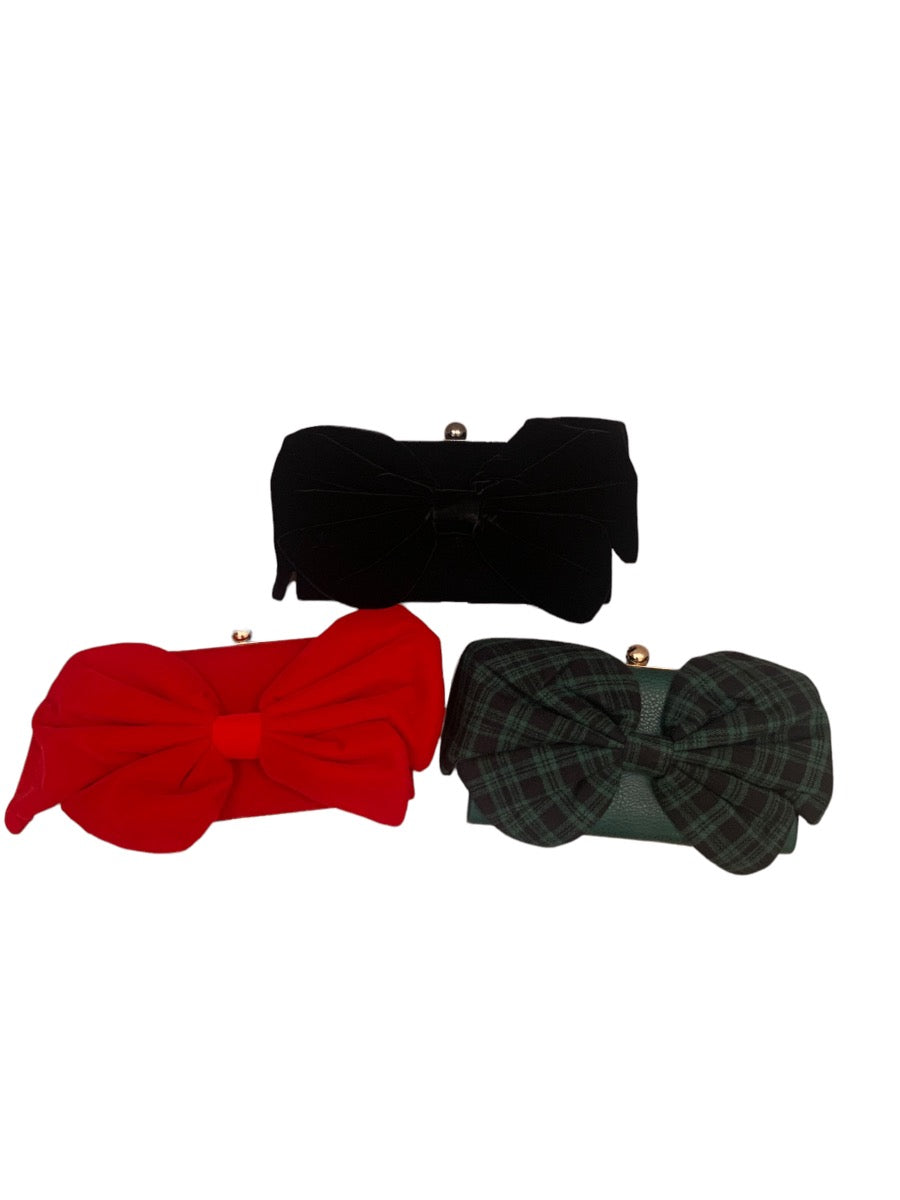 Red Bow Clutch
