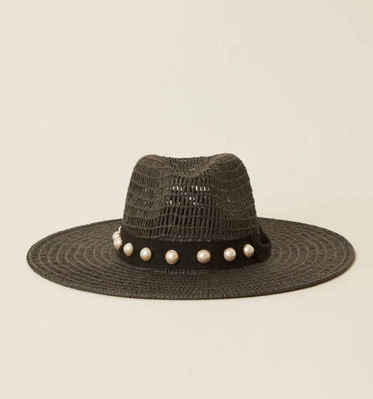 FINAL SALE Ollie Pearl Hat in Black