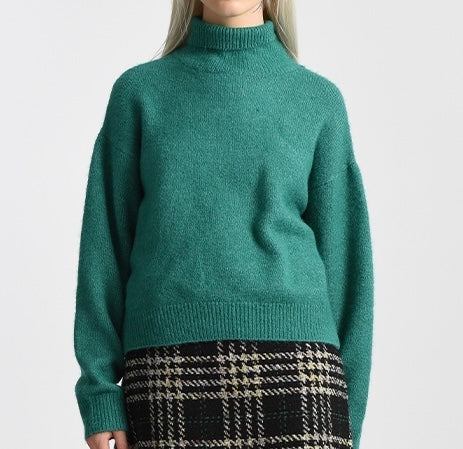 Turtleneck Sweater in Emerald Green