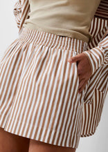 Load image into Gallery viewer, Stripe Shorts in Tobacco
