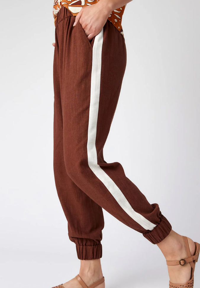 Final Sale-Auna Jogger in Woodland