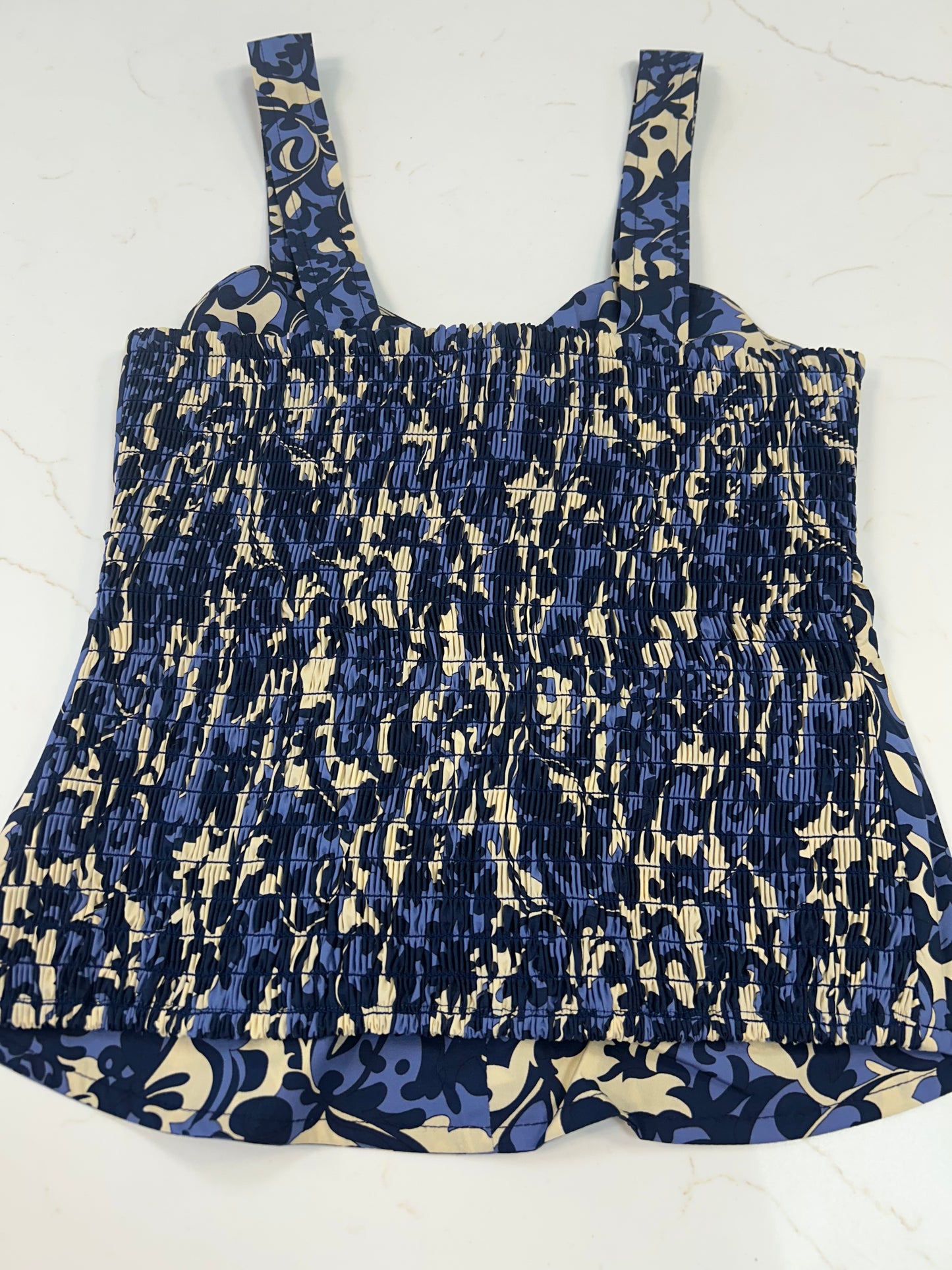 The Hilda Top in Grapevine Gardens