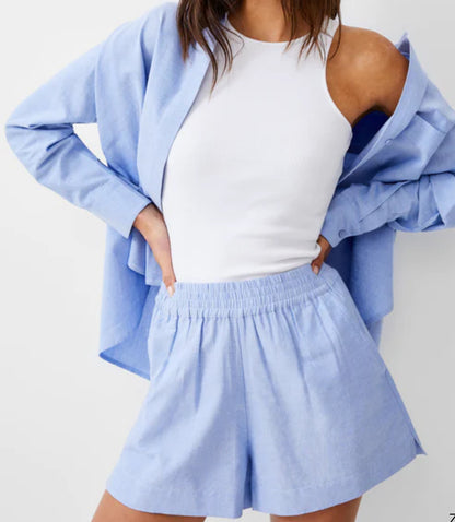 Chambray Popover Shirt in Blue