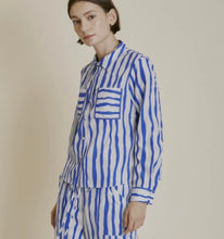 Load image into Gallery viewer, WaterColor Stripe Shirt in Sky
