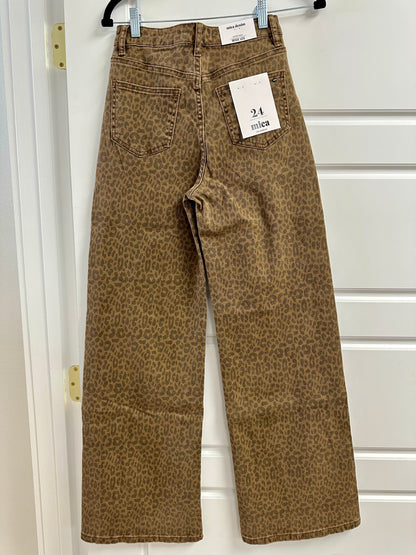 Super High Wide Leg Leopard Jeans in Brown Derby
