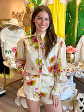 Load image into Gallery viewer, Felicity Print Blouse in Tuscan Flowers

