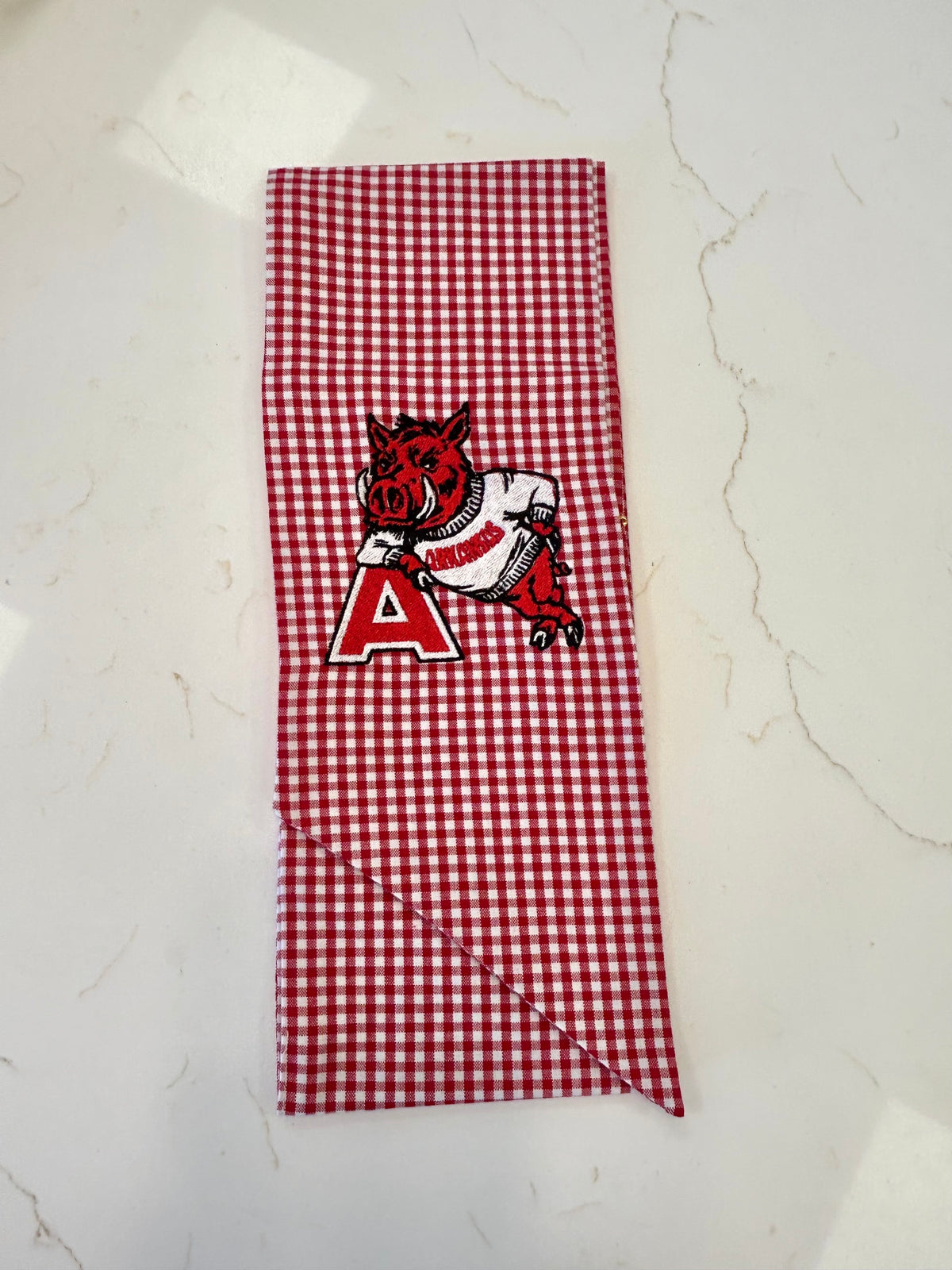 Hog Gingham Wreath Sash