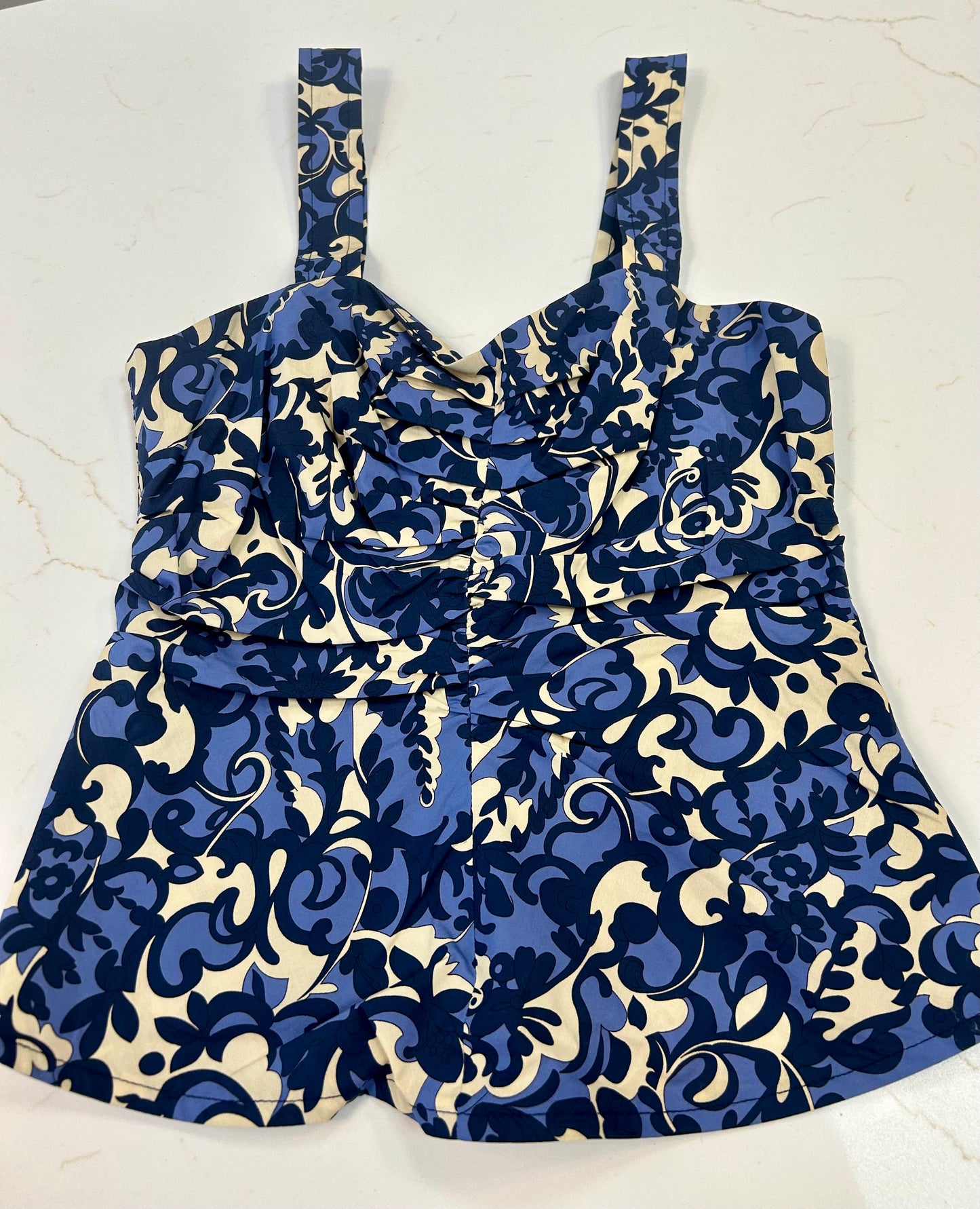 The Hilda Top in Grapevine Gardens