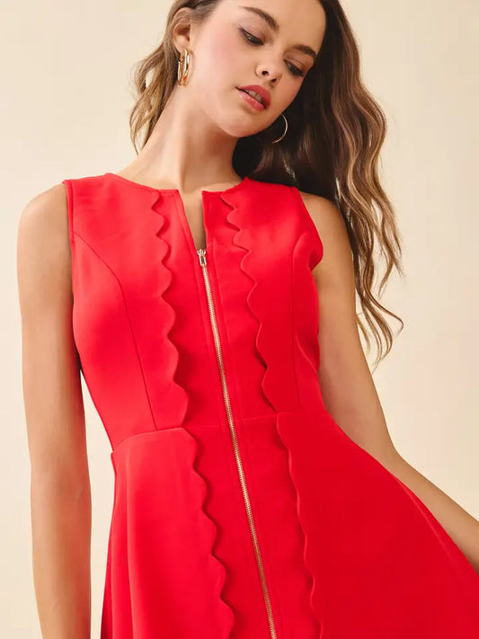 Scalloped Trim Closure Dress