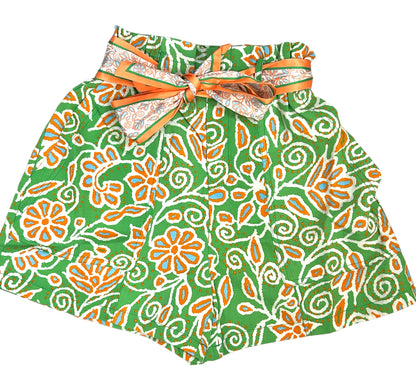Shorts w/Scarf in Orange/Green