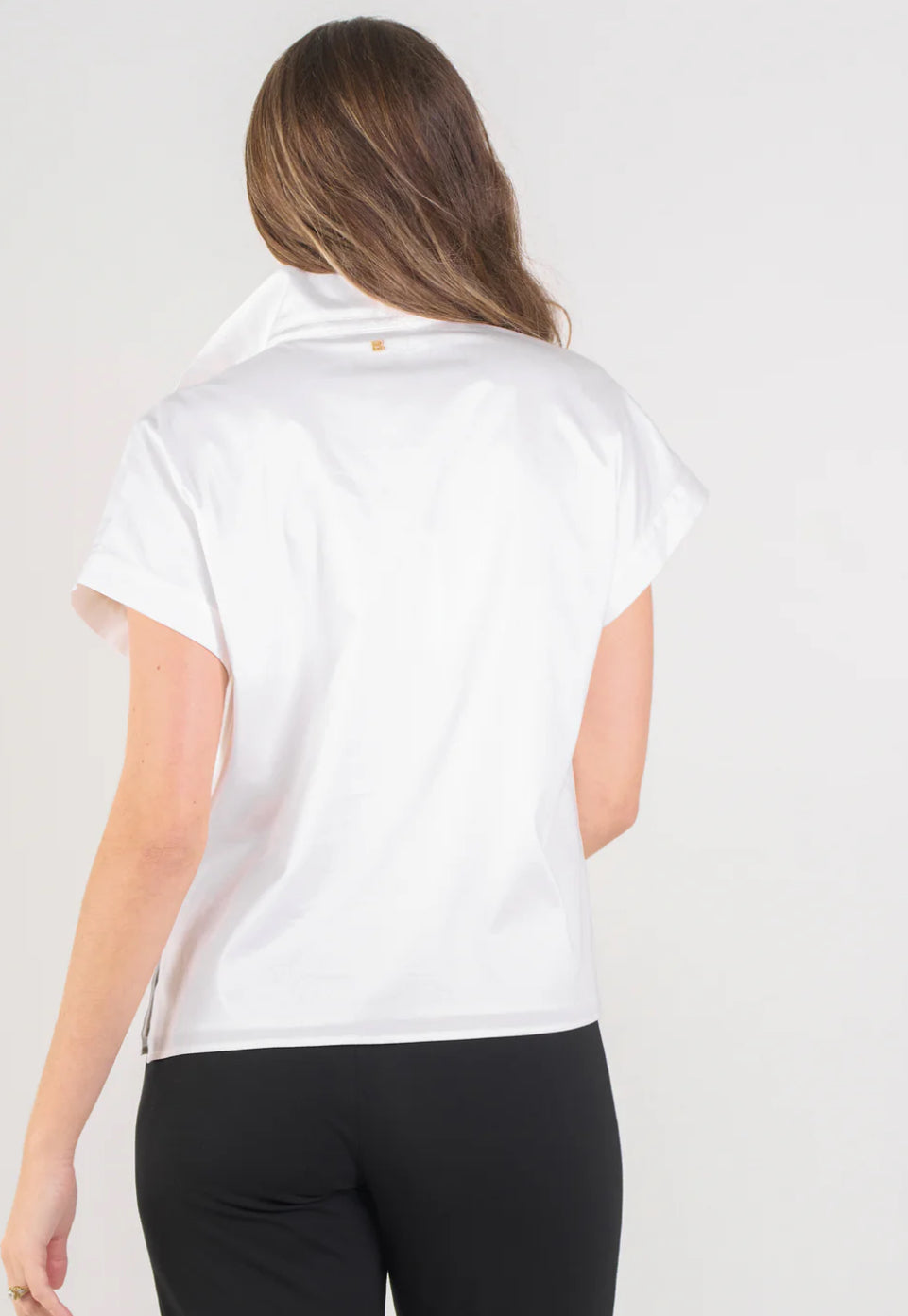 Poppy Pullover in White