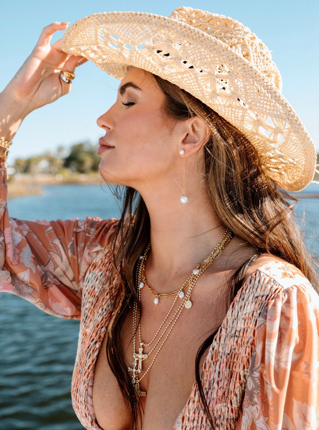 Faye Earring in Pearl Drop