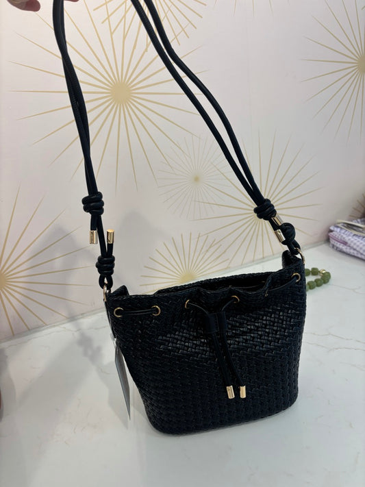 The Capri Woven Bucket Bag