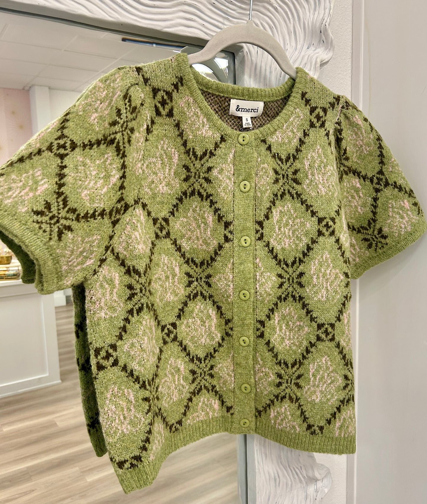 Short Sleeve Sweater in Avocado