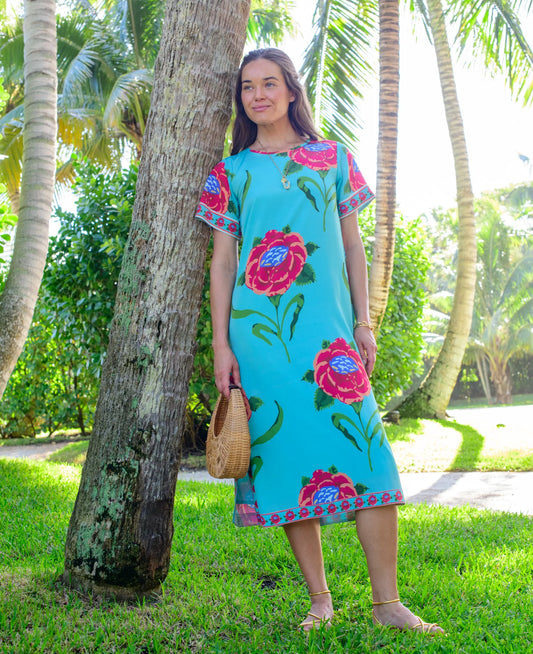 Tess Midi Dress in Large Roses
