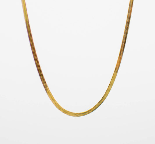 Millie Golden Band Necklace