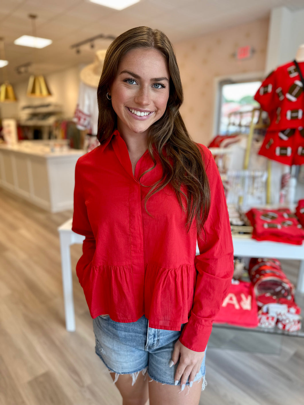 Lizzy Shirt in Red Poplin