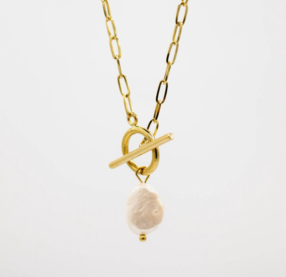 Arden Drop Necklace with Pearl Pendant