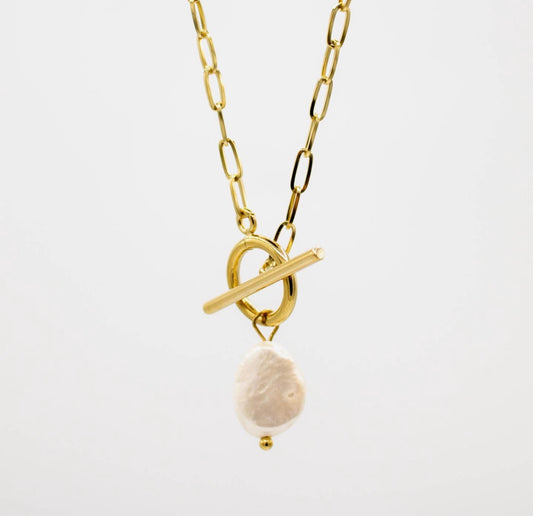 Arden Drop Necklace with Pearl Pendant