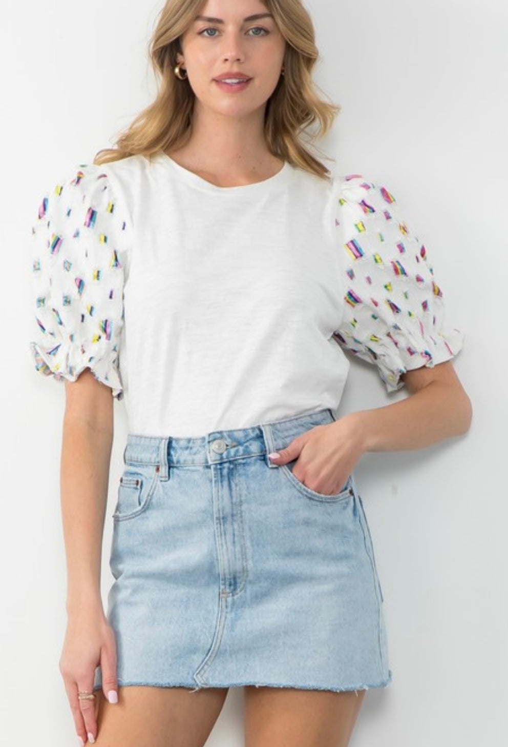 Short Sleeve Balloon Sleeve Knit Top in White