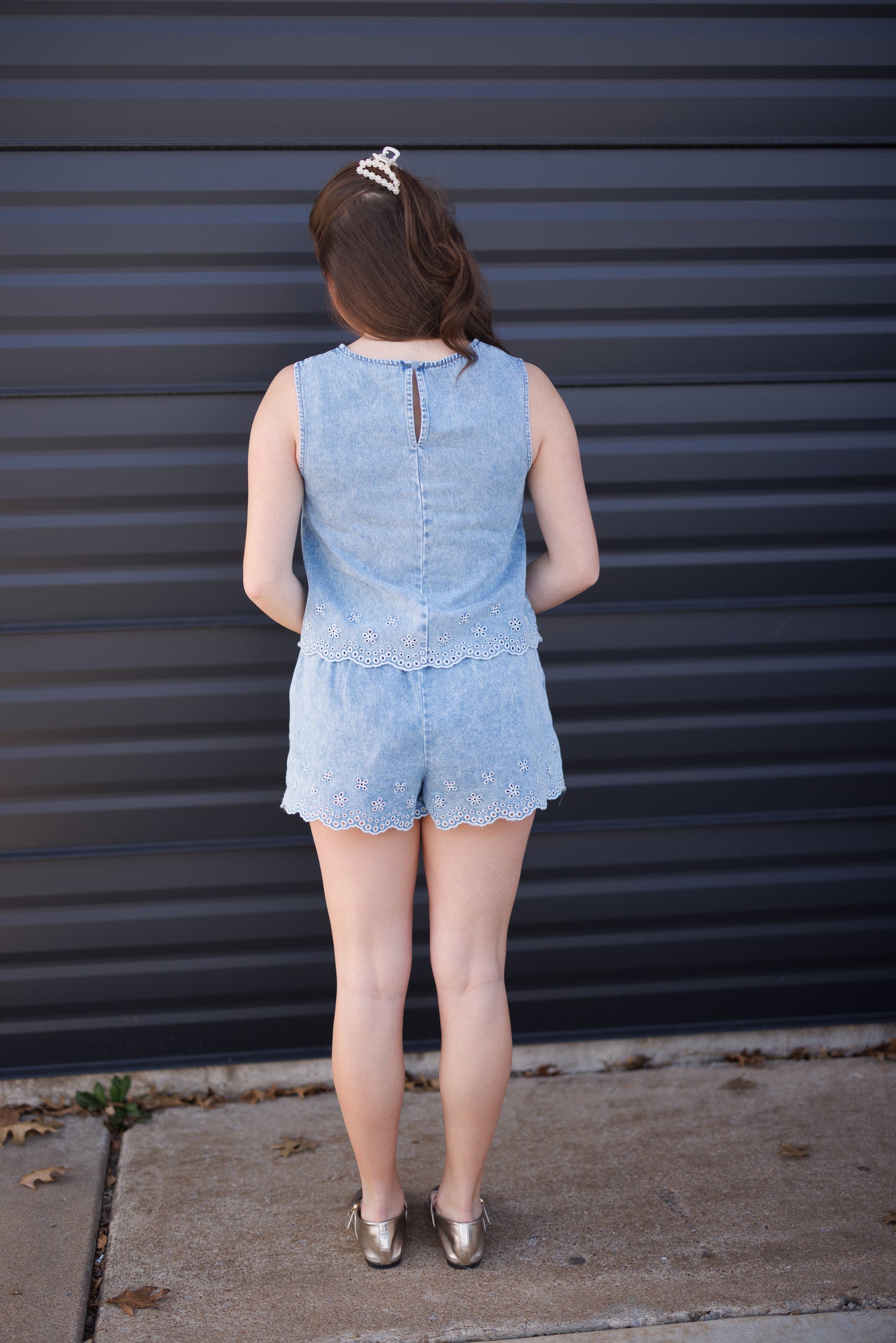 Embroidered Denim Shorts W/Scalloped Hem