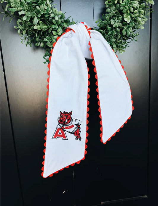 Hog Ric Rac Wreath Sash