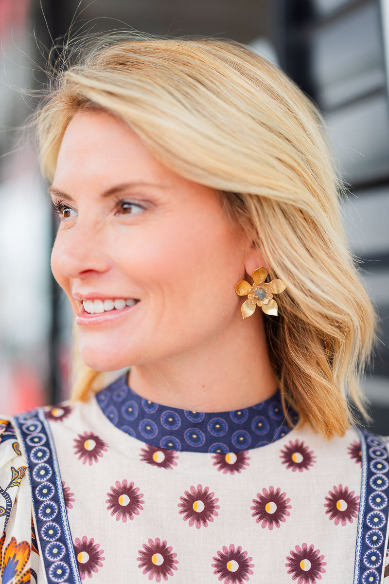 Delicate Flower Earring