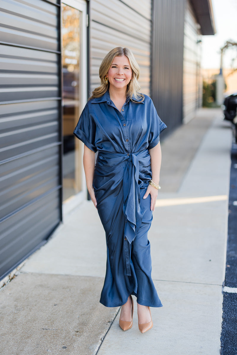Final Sale-Satin Short Sleeve Midi Dress