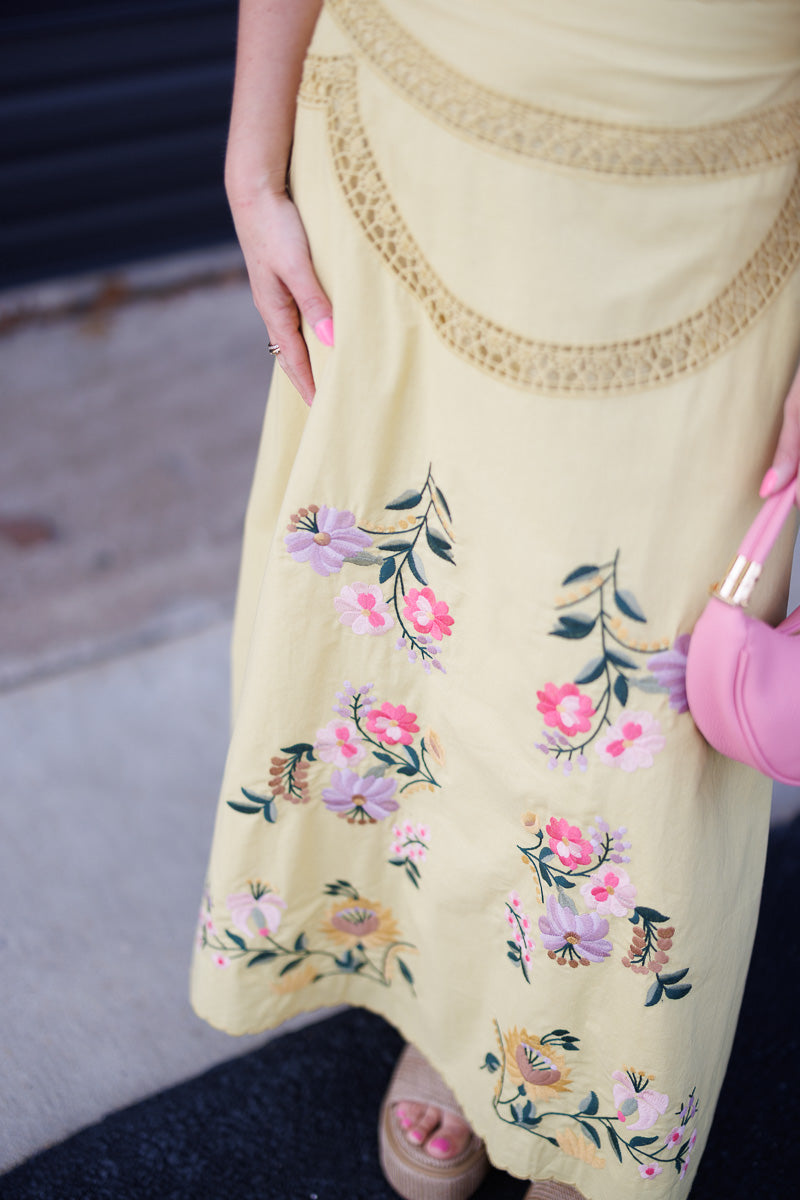 Embroidered Floral Lace Skirt Set in Yellow