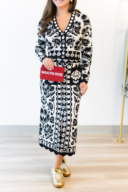 Floral Arabesque Knit Skirt in Black