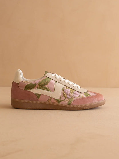 Rose Garden Classic Low Top Sneakers