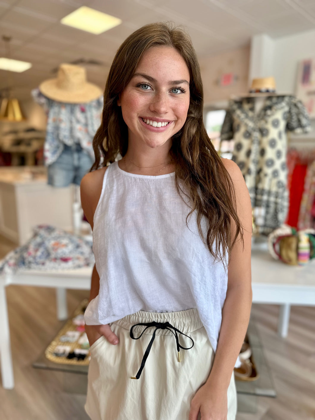 Linen Tank in White