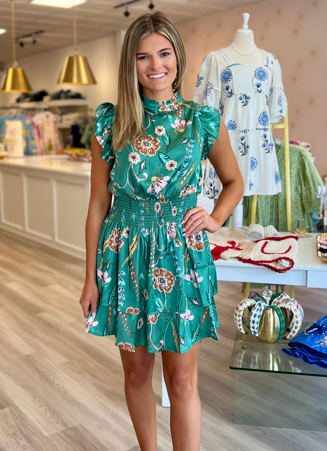 Smocked Waist Floral Print Dress in Green