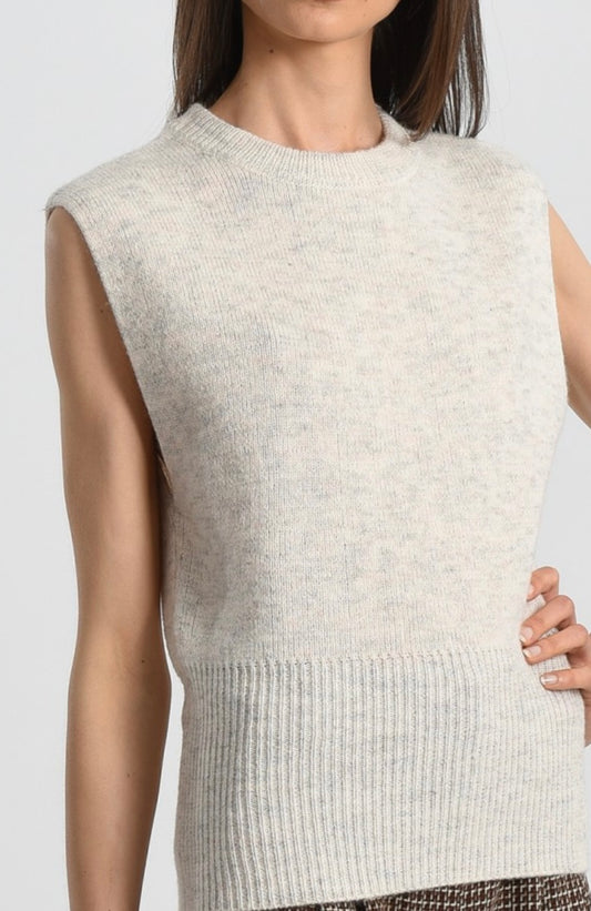 Sleeveless Knit Sweater in Beige