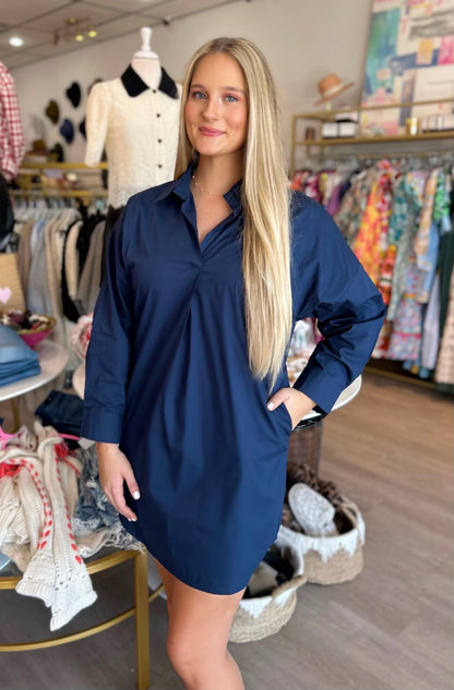 Preppy Dress in Back Stripe Navy